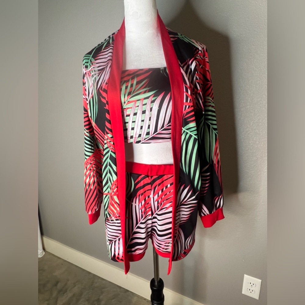 3 piece short set